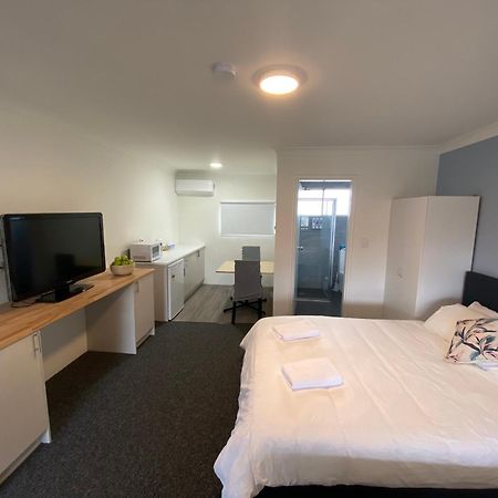 פרימבי Lakeside Inn Wollongong מראה חיצוני תמונה