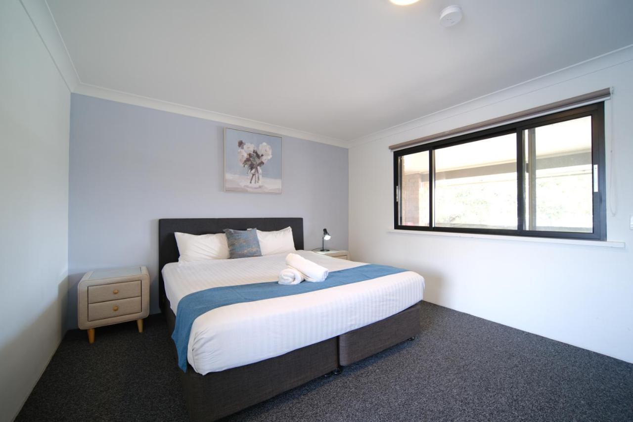 פרימבי Lakeside Inn Wollongong מראה חיצוני תמונה