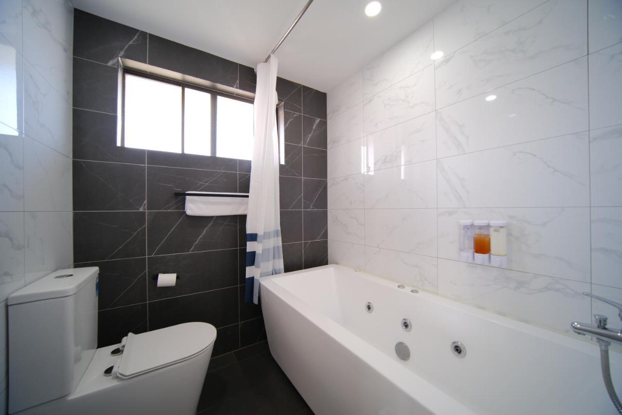 פרימבי Lakeside Inn Wollongong מראה חיצוני תמונה