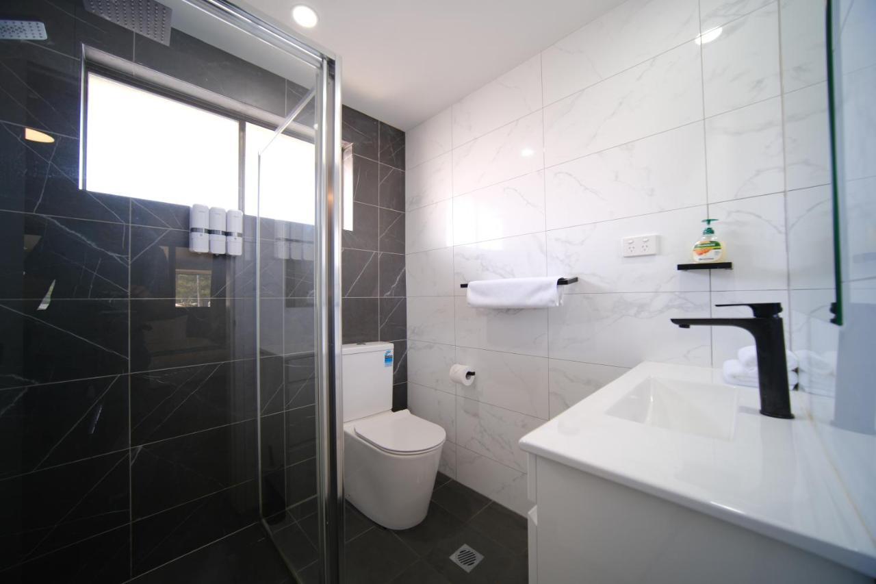 פרימבי Lakeside Inn Wollongong מראה חיצוני תמונה