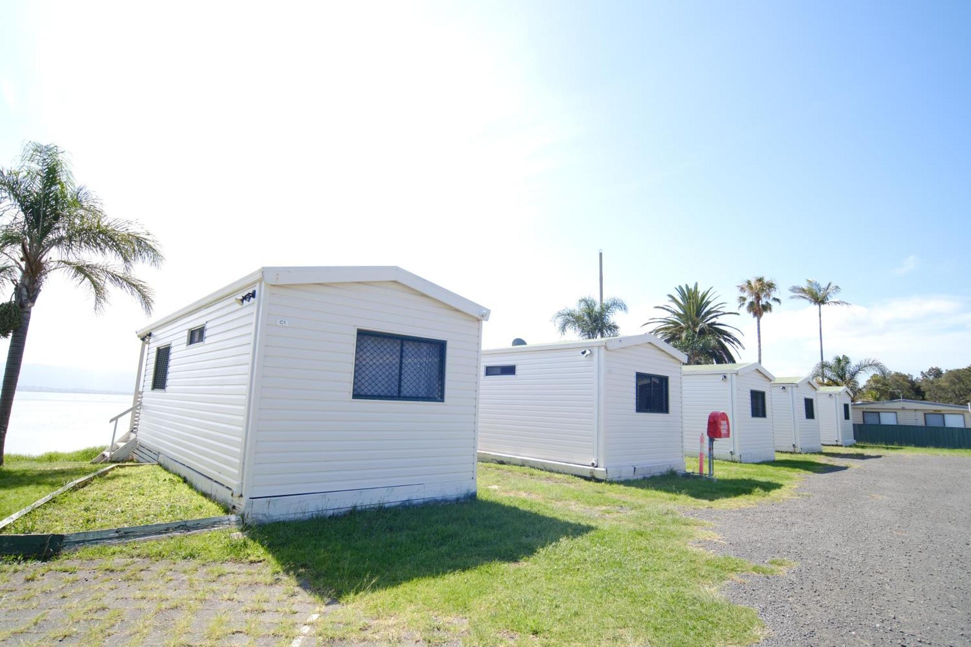 פרימבי Lakeside Inn Wollongong מראה חיצוני תמונה