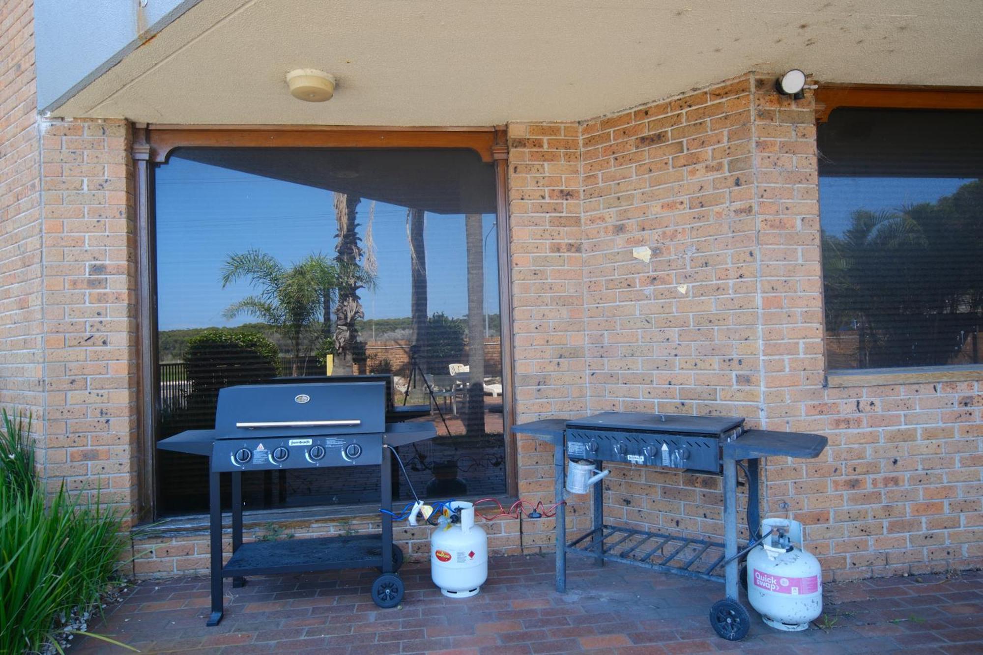 פרימבי Lakeside Inn Wollongong מראה חיצוני תמונה