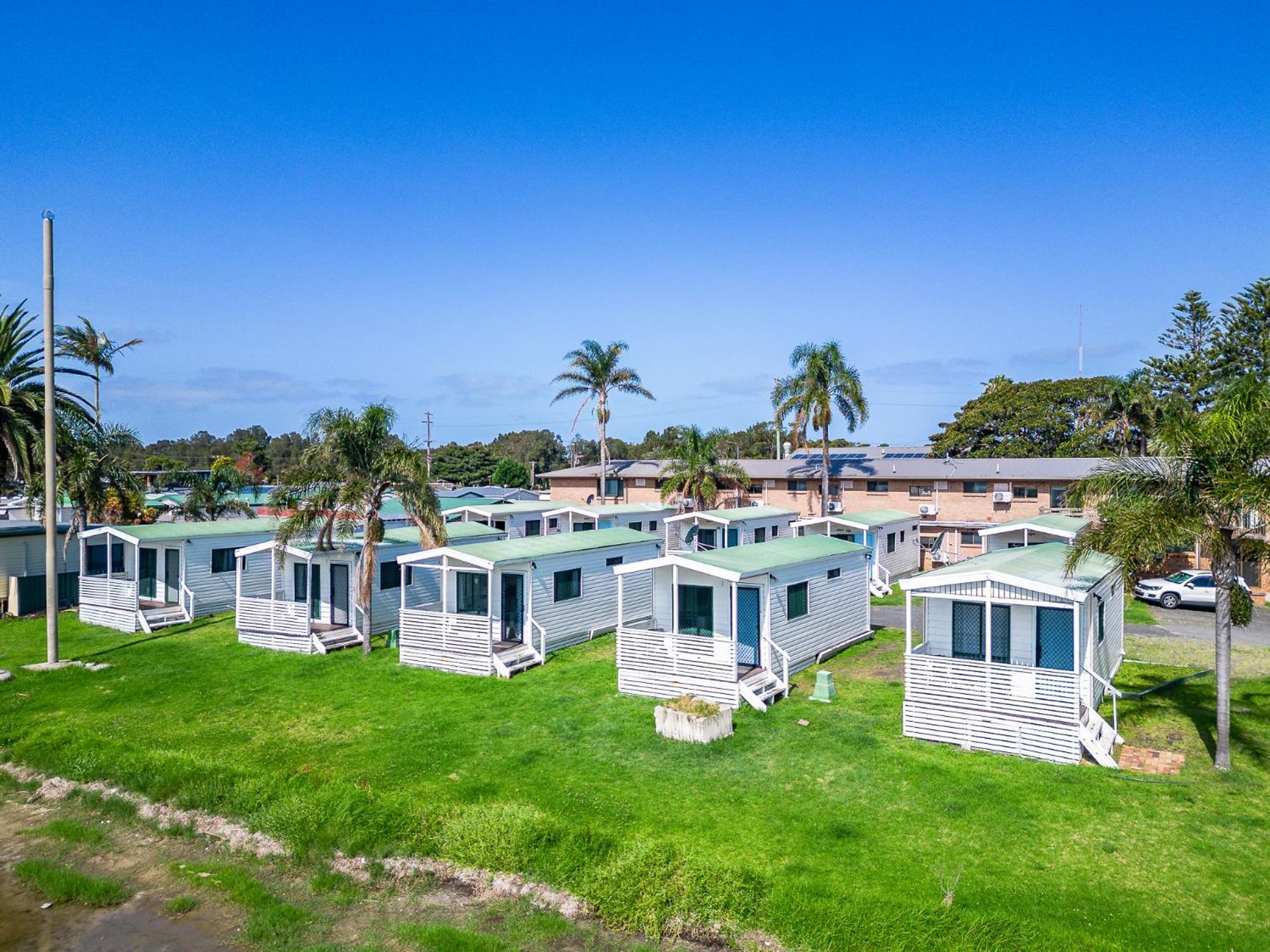 פרימבי Lakeside Inn Wollongong מראה חיצוני תמונה