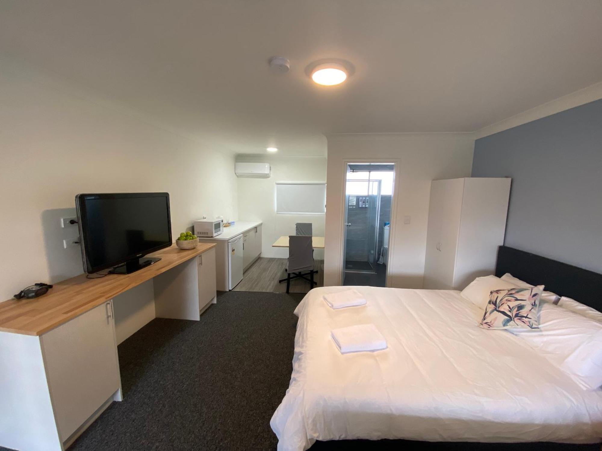 פרימבי Lakeside Inn Wollongong מראה חיצוני תמונה